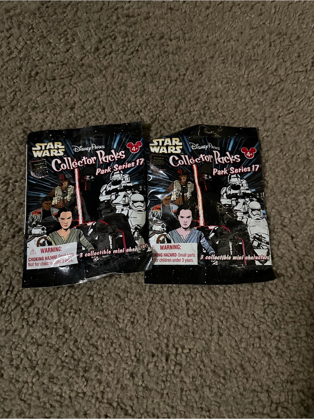 Brand new Disney series 17 Star Wars mini figure blind bags